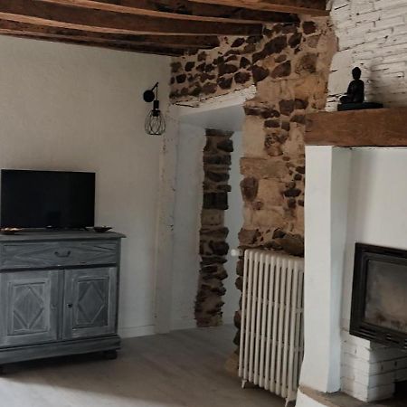 Maison De Campagne Seiches-sur-le-Loir Exterior photo