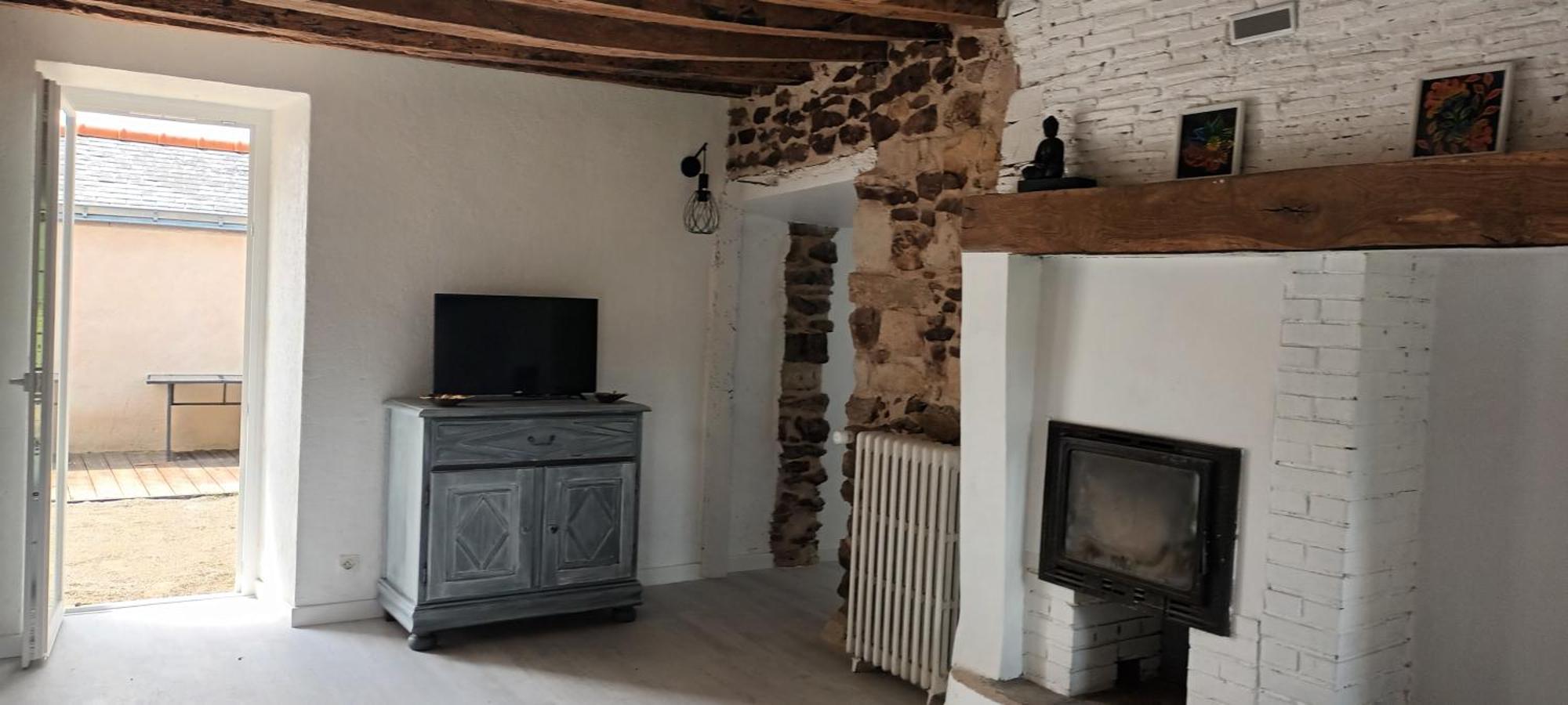 Maison De Campagne Seiches-sur-le-Loir Exterior photo