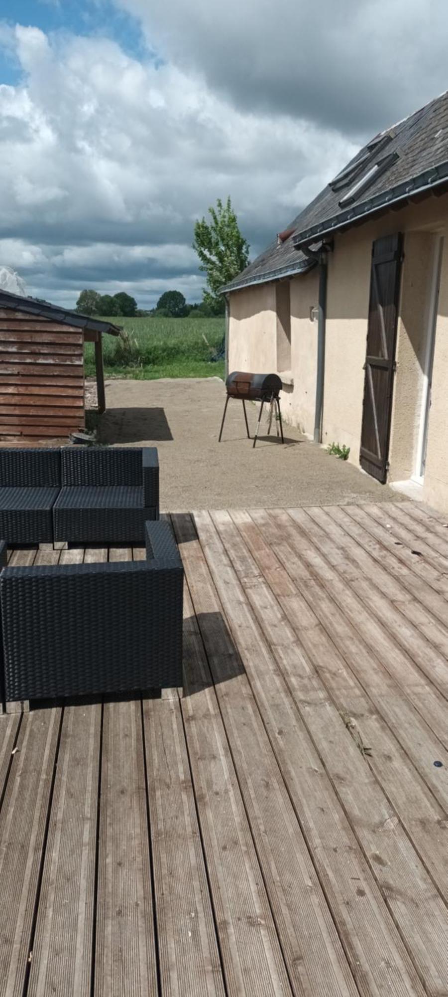 Maison De Campagne Seiches-sur-le-Loir Exterior photo